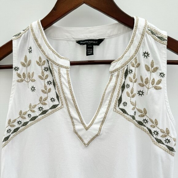 banana republic sleeveless top XXS Embroidered Design White Green And Beige - Picture 1 of 12